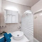 Lunik Orion-52 By Interhome Le Corbier