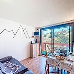 Lunik Orion-52 By Interhome